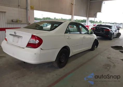 2003 Toyota Camry Le from USA, damaged, VIN 4T1BE32KX3U121427